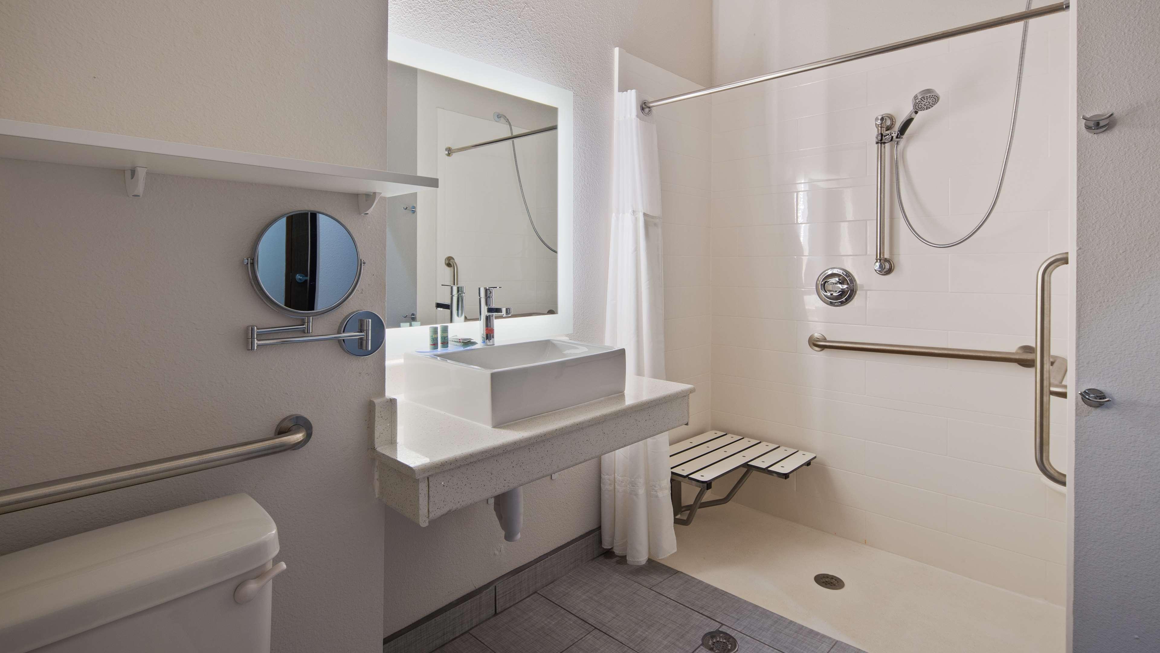 Best Western Green Oaks Inn La Vernia Dış mekan fotoğraf