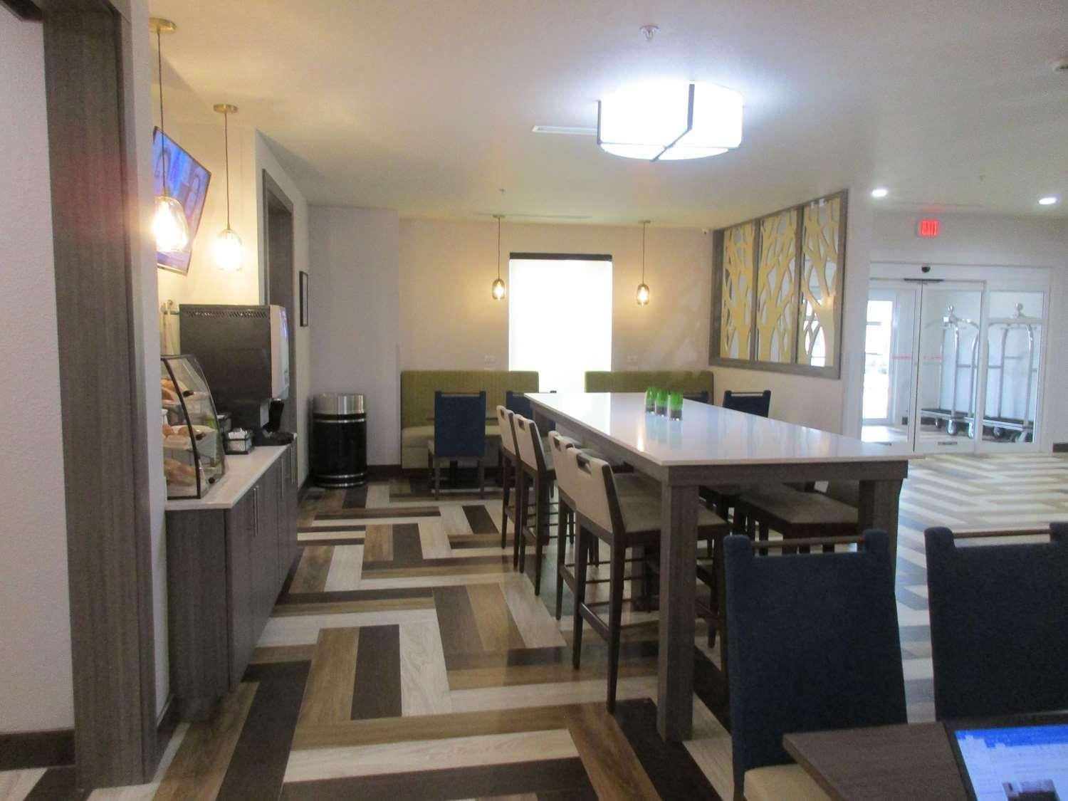 Best Western Green Oaks Inn La Vernia Dış mekan fotoğraf